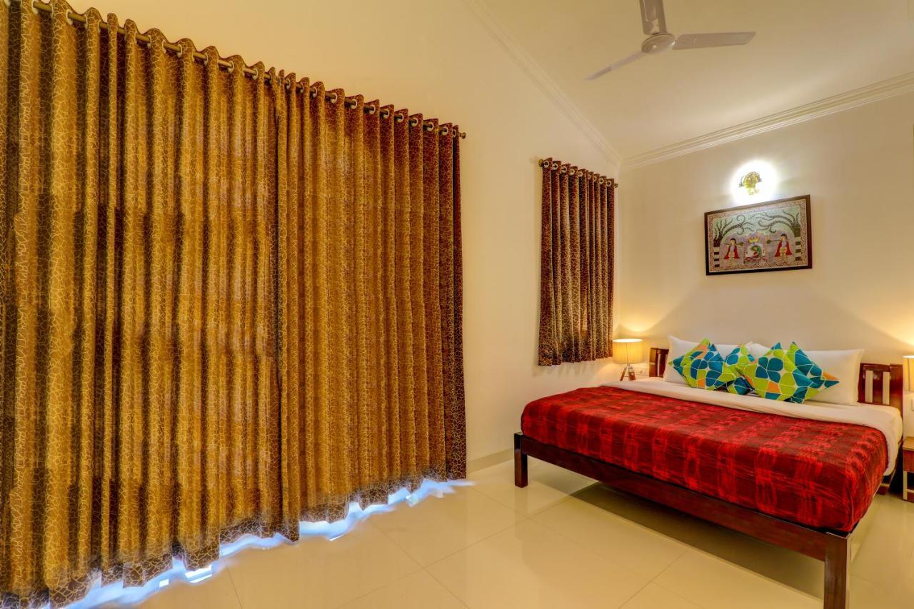 Jaqk Holidays - 9Bhk Villa For Big Groups, Private Pool-Wifi-Cartaker-Parking, North Goa باغا المظهر الخارجي الصورة