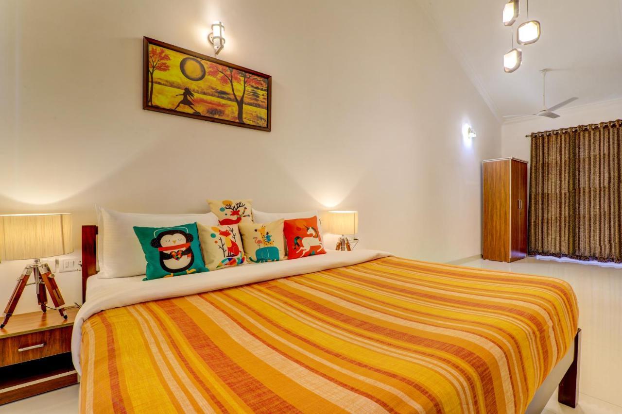 Jaqk Holidays - 9Bhk Villa For Big Groups, Private Pool-Wifi-Cartaker-Parking, North Goa باغا المظهر الخارجي الصورة
