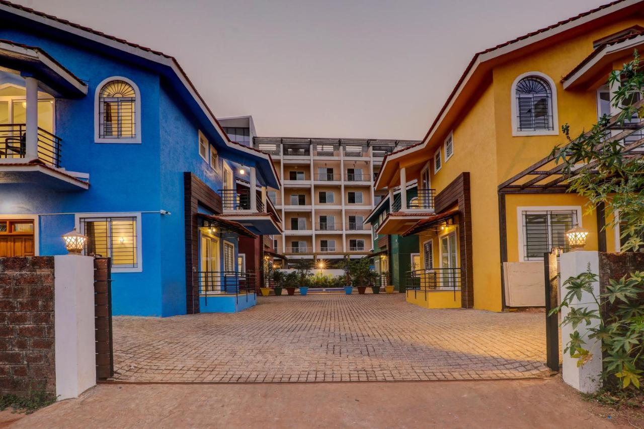 Jaqk Holidays - 9Bhk Villa For Big Groups, Private Pool-Wifi-Cartaker-Parking, North Goa باغا المظهر الخارجي الصورة