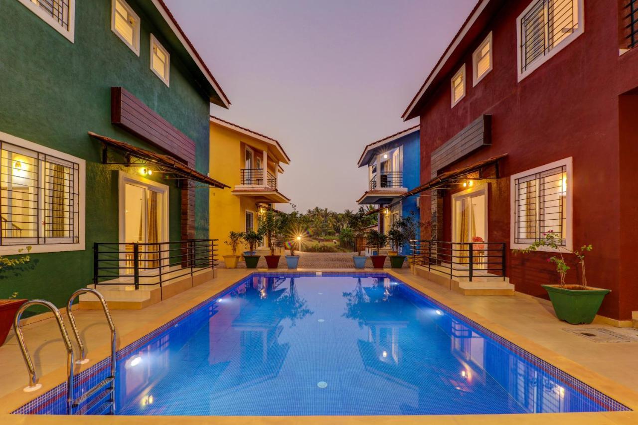 Jaqk Holidays - 9Bhk Villa For Big Groups, Private Pool-Wifi-Cartaker-Parking, North Goa باغا المظهر الخارجي الصورة